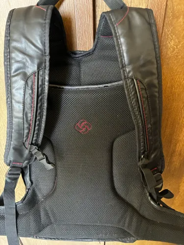 Mochila Samsonite Preta usada sem rasgo 