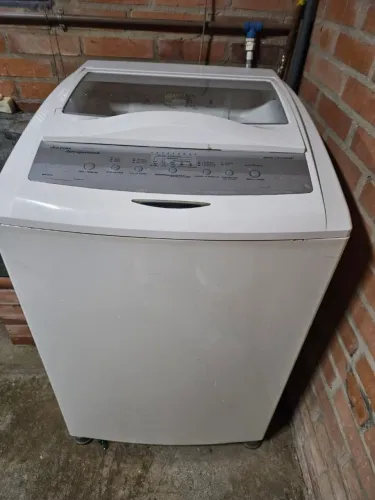 Máquina de lavar Brastemp