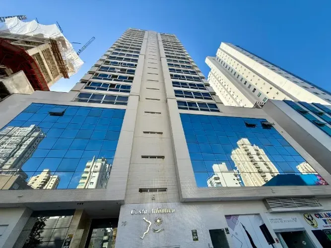 Apartamento de Alto Padrão para Aluguel Anual - Edifício Costa Atlântica