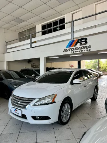 Nissan Sentra SL 2.0/ 2.0 Flex Fuel 16V Aut. 2015