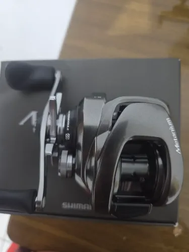 Carretilha shimano metanium 101xg