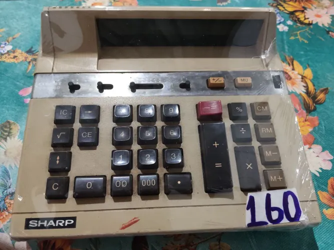 Calculadora Mesa Vintage Sharp