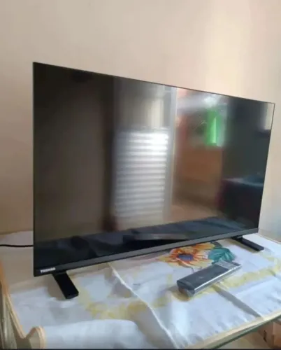 Smart TV Toshiba 40" Full HD DLED - CONTROLE POR VOZ NOVA+ Nota e GARANTIA DE FÁBRICA