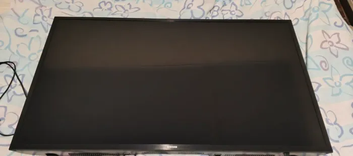 Tv led 43 polegadas, marca Samsung
