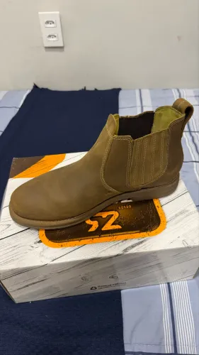 bota chelsea zebu masculina marrom 43