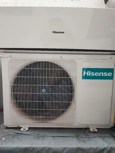 Vendo Ar condicionado Hisense 12.000 Quente /frio