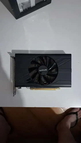 Placa de Vídeo Sapphire AMD Radeon RX 570 4GB | Impecável