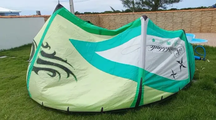 Kite cabrinha 10m kitesurf com defeito