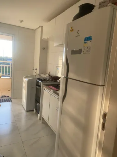 Divido apartamento com mulheres