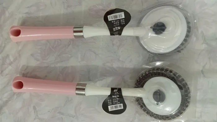 kit 2 escovas de limpeza cerdas e aço, novos, importado
