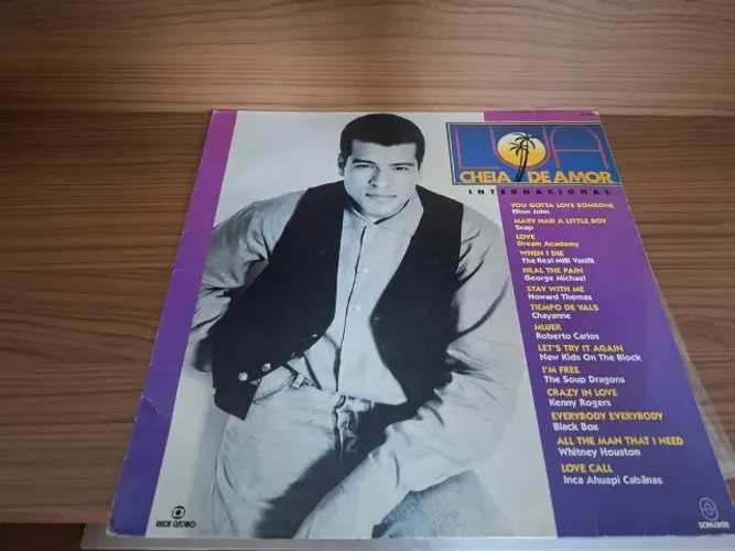  Vinil -> Lua Cheia de Amor (Internacional)