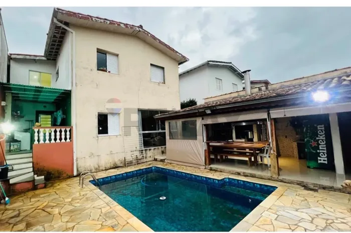 Casa para locação com residencial ou comercial no Jardim Leonor em Mairiporã