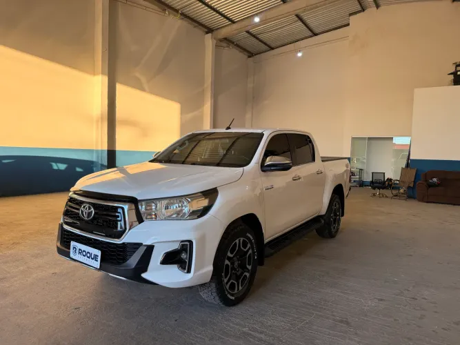 Toyota Hilux CD SRV 4X4 2.8 TDI Diesel Aut. 2019