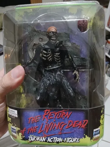 Boneco tarman volta dos mortos vivos amok time