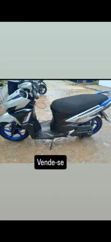 Vende-se neo 125
