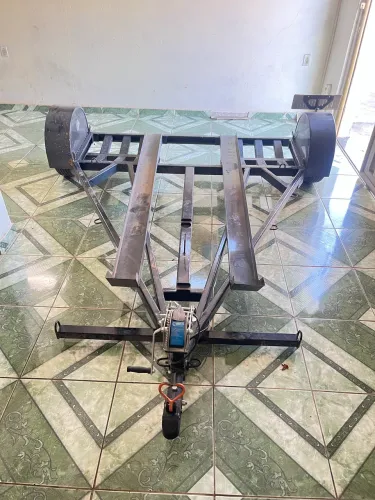 Carretinha para carro e moto