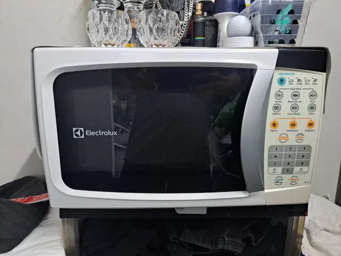 Micro-ondas Elctrolux