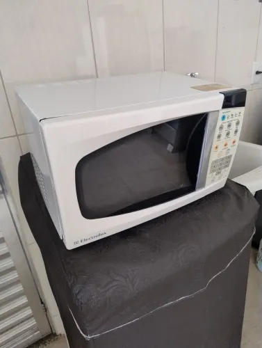 Microondas Eletrolux 