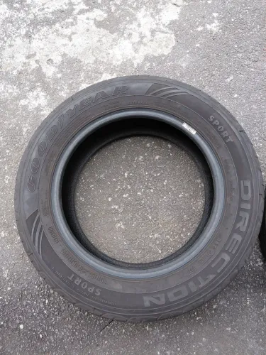 Pneu R15