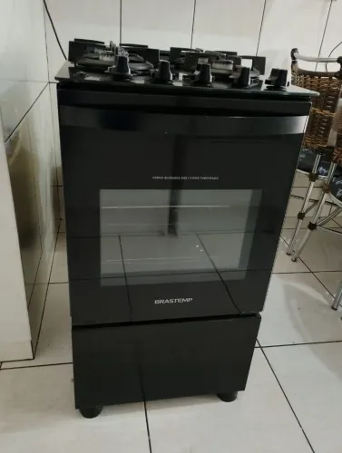 Vendo fogão 4 bocas brastamp
