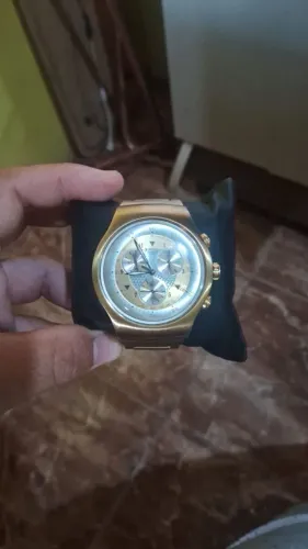 Swatch pirâmide