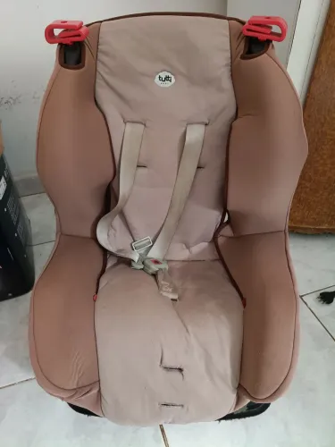 Cadeirinha de criança 