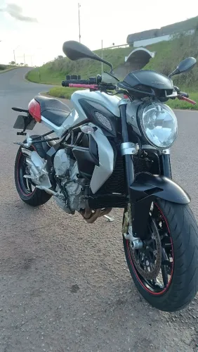 Brutale 800