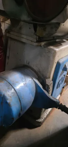 Torno Mecânico IMOR - Barramento 2.000 mm - Usinagem Ø600 mm - Ano 1967