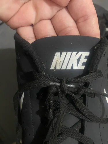 Chuteira original Nike society