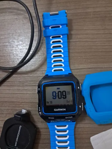 RELÓGIO GARMIN FORERUNNER 920XT + CARREGADOR + CAPA DE SILICONE