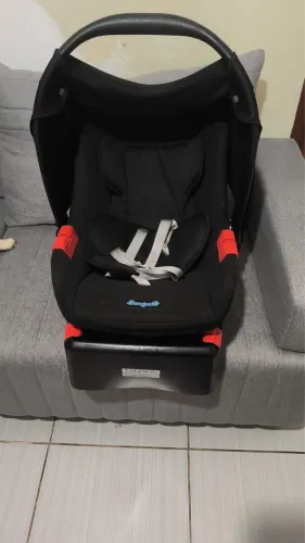 Bebê conforto burigotto Touring