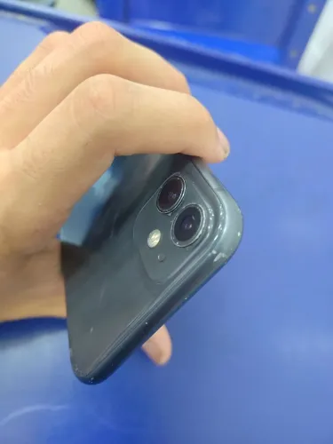 iPhone 11 usado