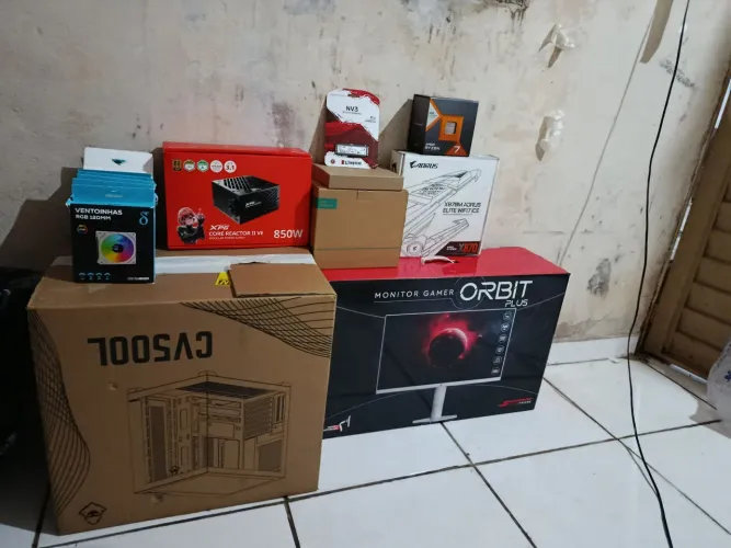 Peças de Pc gamer avaliado em 8 mil