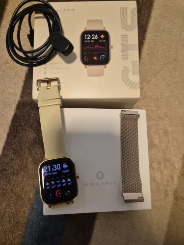 Smartwatch Amazfit gts dourado desert gold