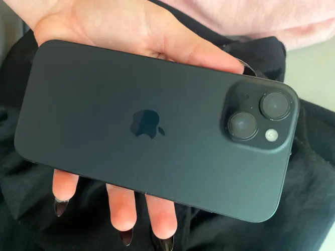 ? VENDO iPHONE 15 -128GB