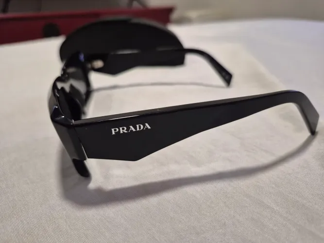 Óculos prada original