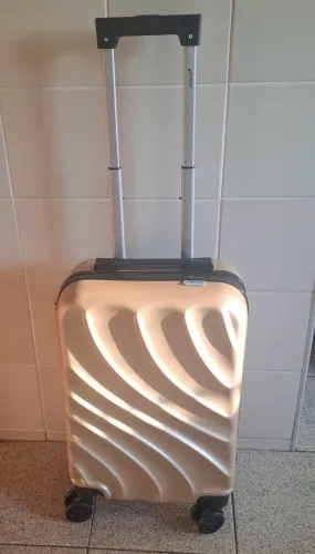 Mala viagem bordo em ótimo estado 