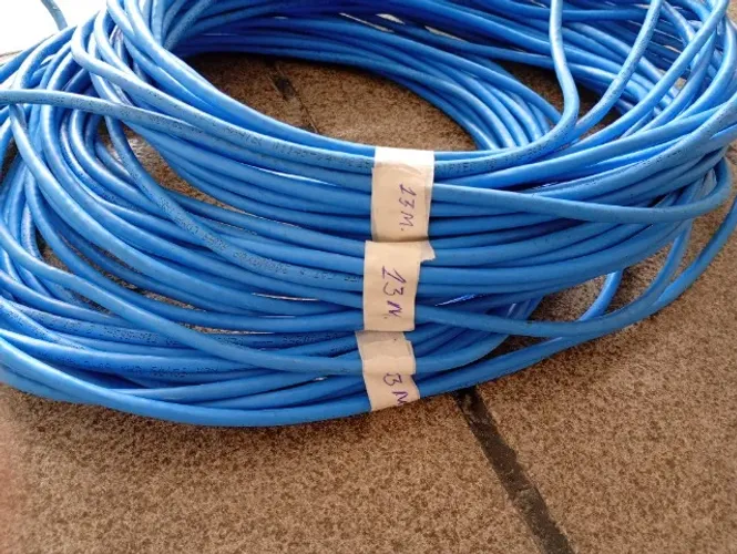 Cabo de Rede Furukawa Soho Plus CAT6 azul usado. 3 rolos de 13m e 3 rolos de 11metros.