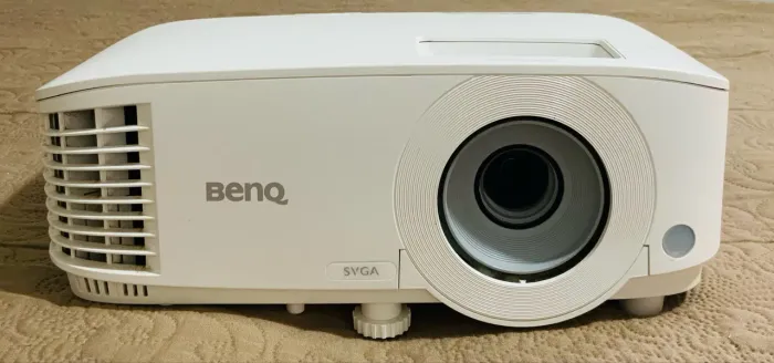 PROJETOR BENQ MS550 - ESTADO DE NOVO