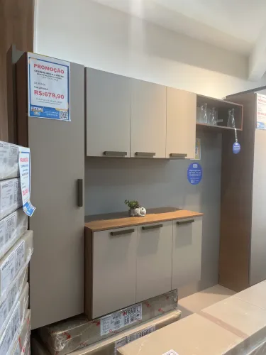 Armário de cozinha na promoção