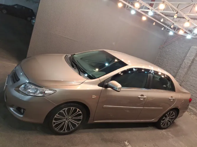 Toyota Corolla XEI 2.0 Flex 16V Aut. 2011