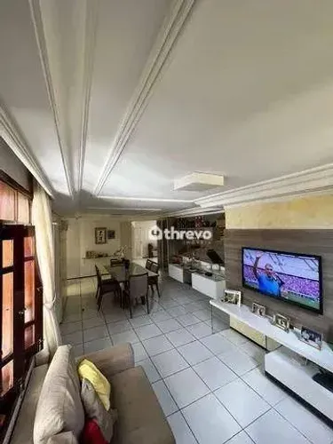 Casa com 6 quartos à venda, 180 m² por R$ 900.000 - São Gerardo - Fortaleza/CE