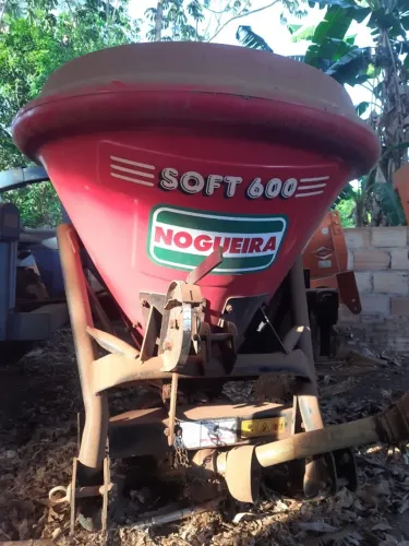 ADUBADEIRA / SEMEADEIRA SOFT 600