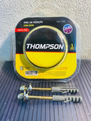 Kit instalação vaso sanitário - Anel de vedação com guia + Par de parafusos de fixação