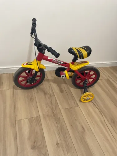 Bicicleta infantil