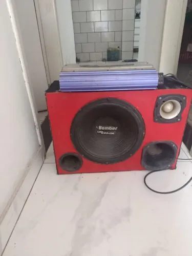 Vendo som bomber com módulo buster