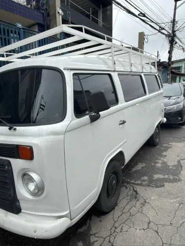 Volkswagen Kombi Standard 1.4 MI Total Flex 8V 2014
