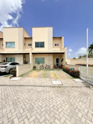 Casa em Condomínio no Imperial IV Aquiraz - 106m2 - 4 quartos - 2 vagas