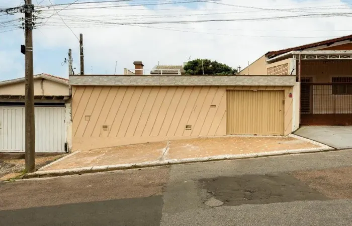 Sobrado para alugar em Campinas, Vila Marieta, com 4 quartos, com 252.08 m²