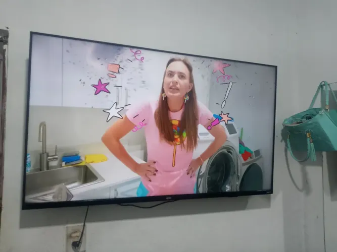 Tv smart de 50 polegada troco por iPhone 11 pro também